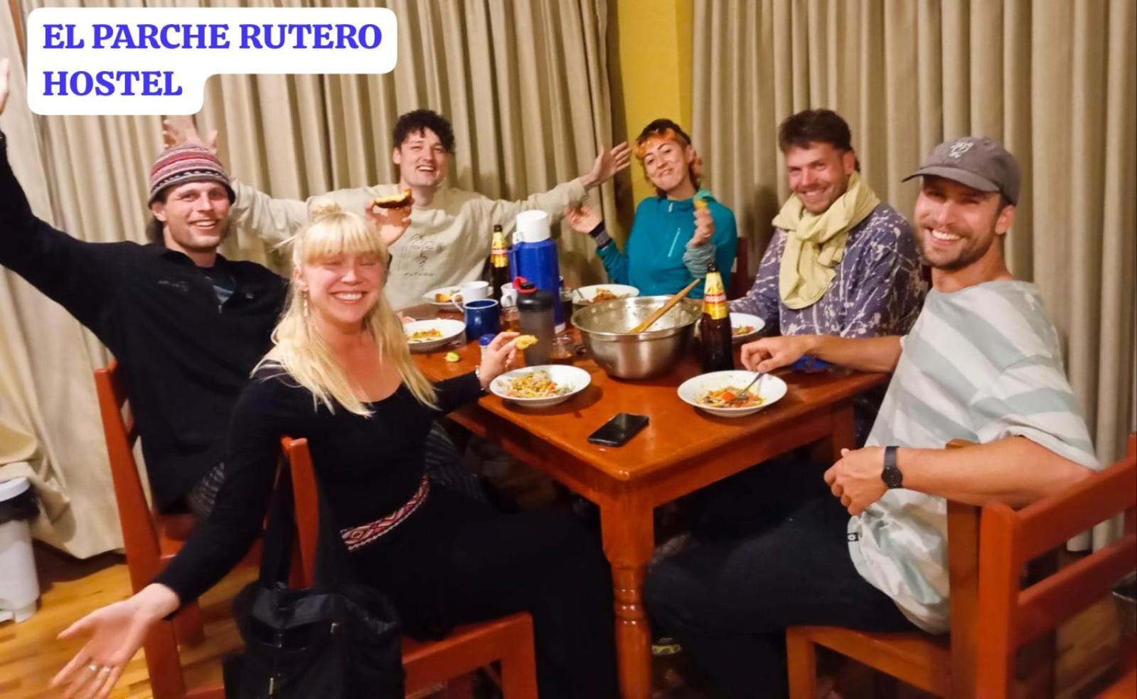 El Parche Rutero Hostel Писак Екстериор снимка